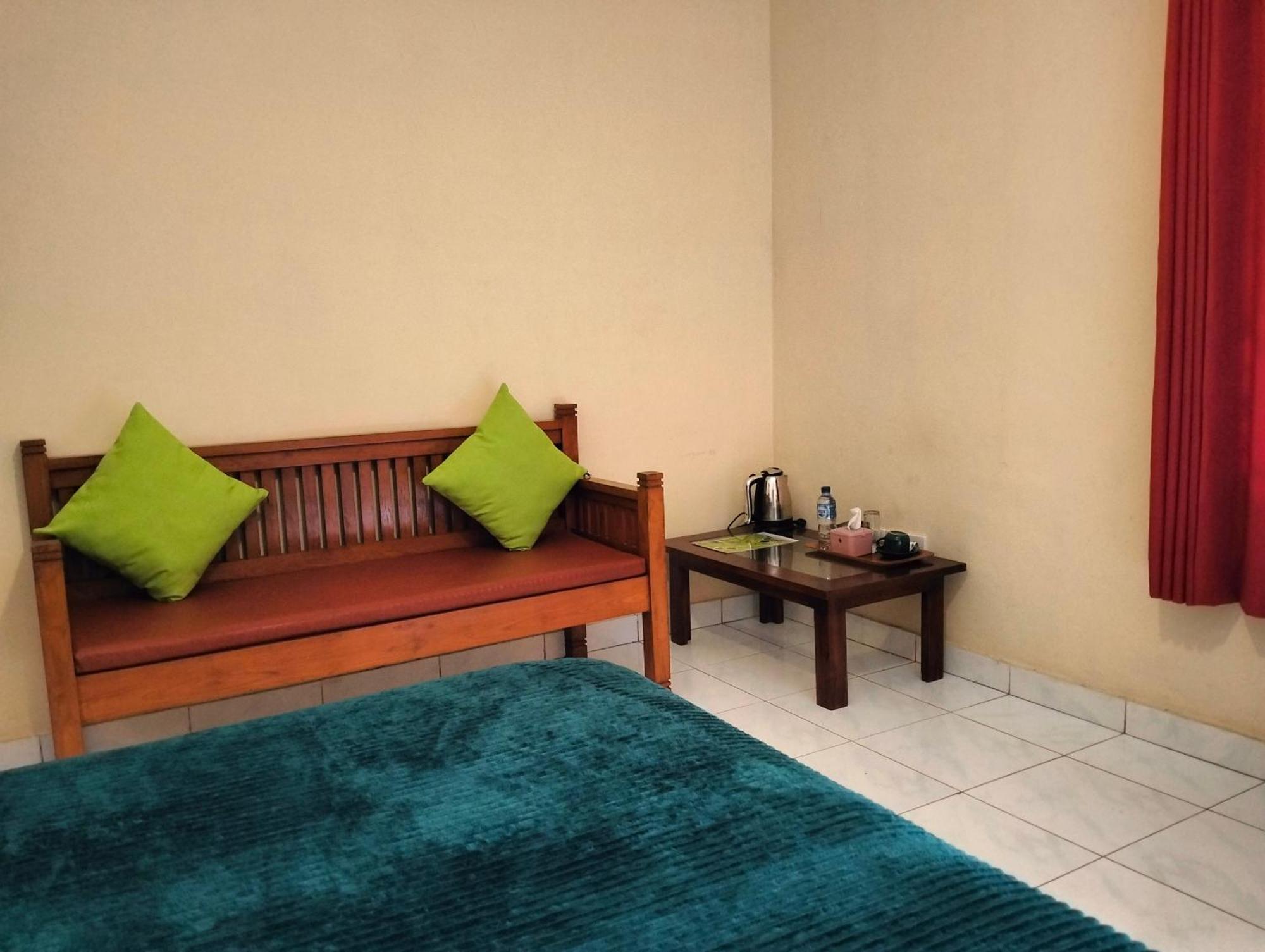 Kaia Lovina Guest House מראה חיצוני תמונה